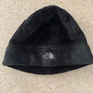 North Face Black Fleece Hat. One Size.